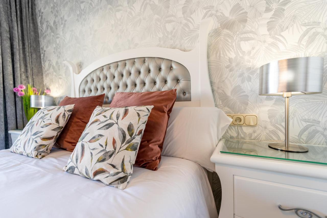 Wintowinrentals Apartamento De Lujo En Medio De Puerto Marina. Benalmádena Kültér fotó