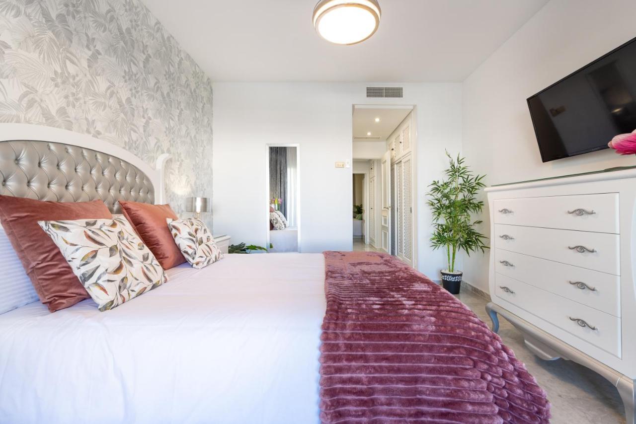 Wintowinrentals Apartamento De Lujo En Medio De Puerto Marina. Benalmádena Kültér fotó